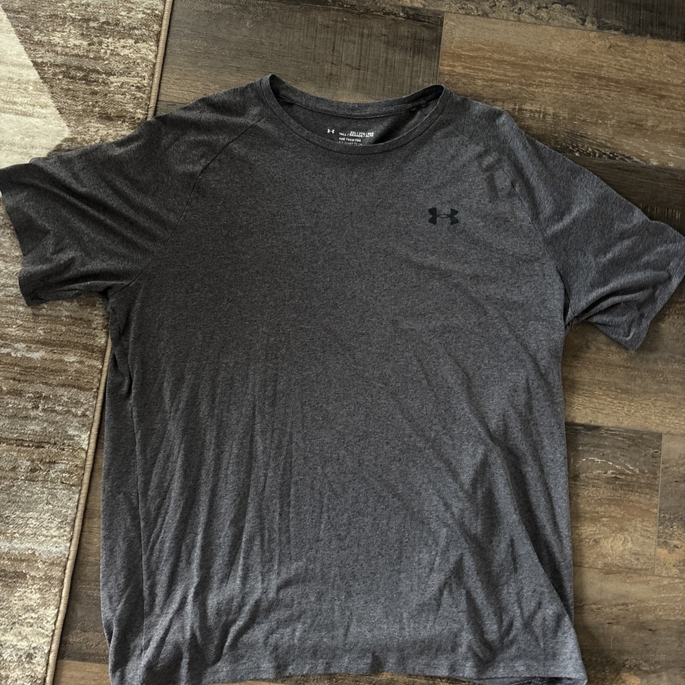 Men's Under Armour Size 2XL The Tech Tee Shirt